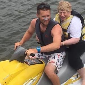 Meet your Posher, Josh